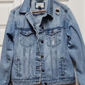 Vaquera de mezclilla